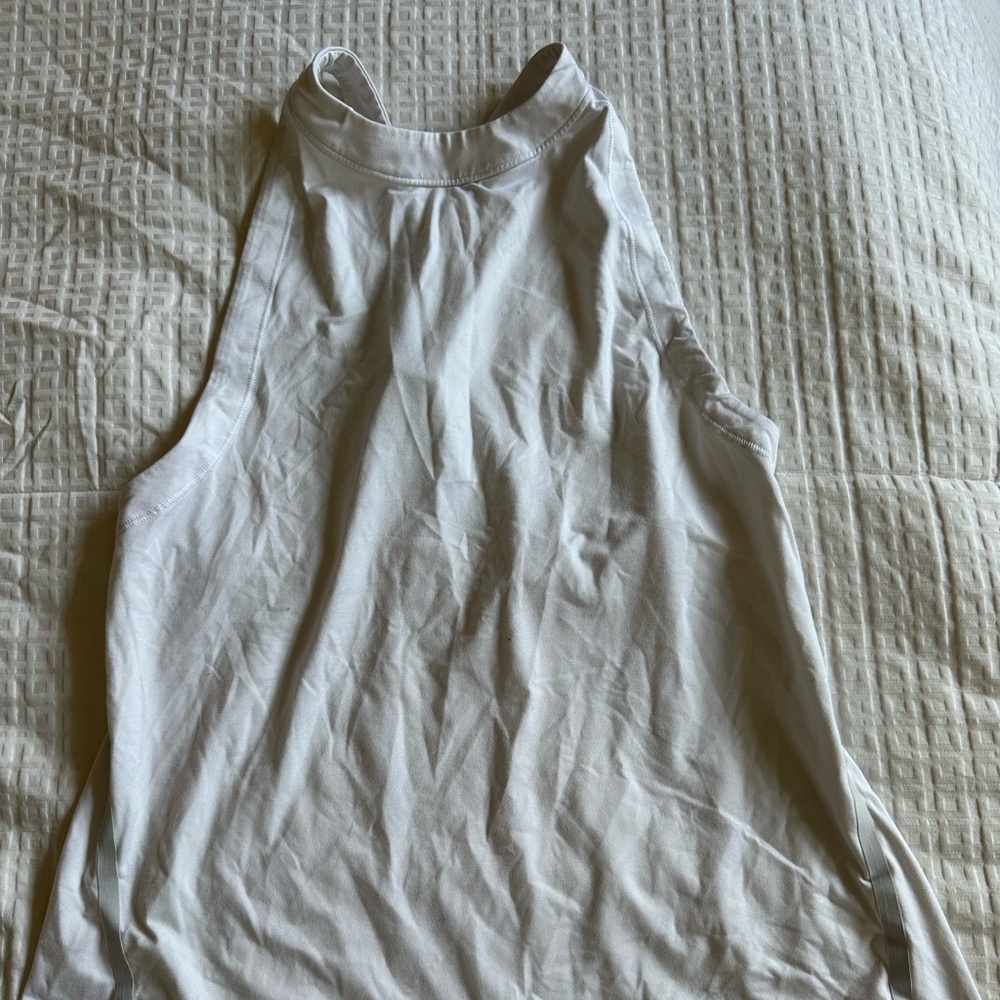 Athleta white top